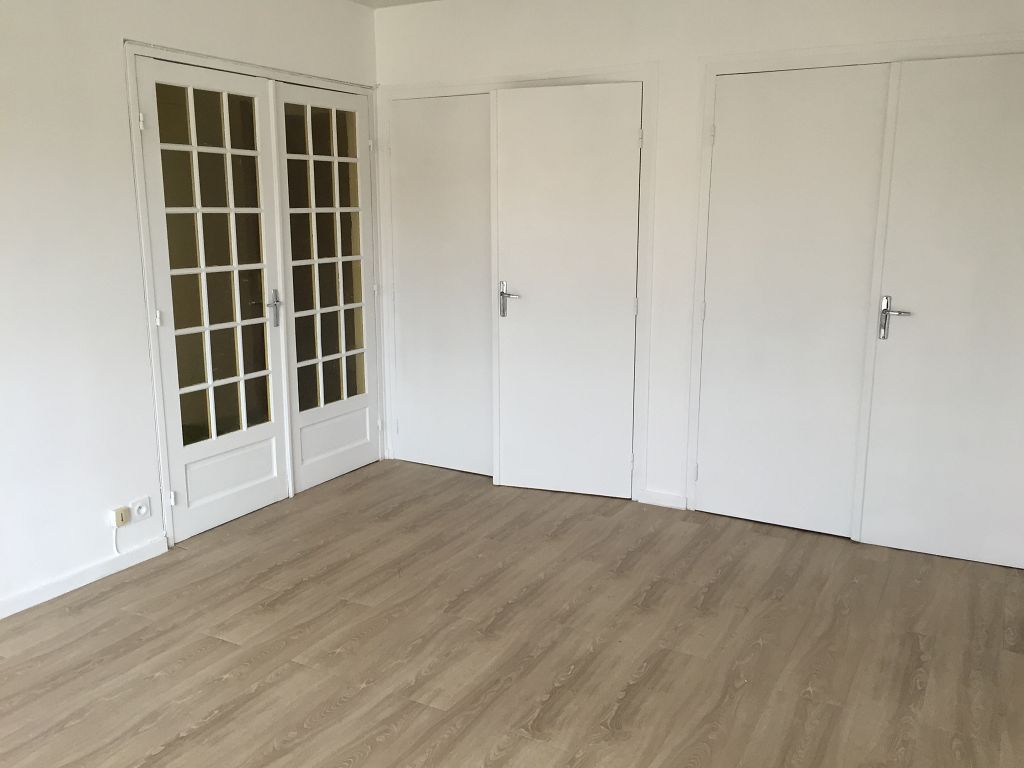 Appartement F1 SAINT-ETIENNE (42000) ROCHETTE IMMOBILIER