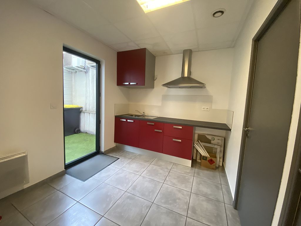 Local commercial FEURS (42110) ROCHETTE IMMOBILIER