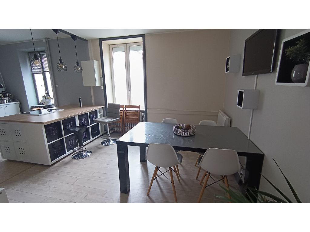 Maison de village SAINT BARTHELEMY LESTRA (42110) ROCHETTE IMMOBILIER