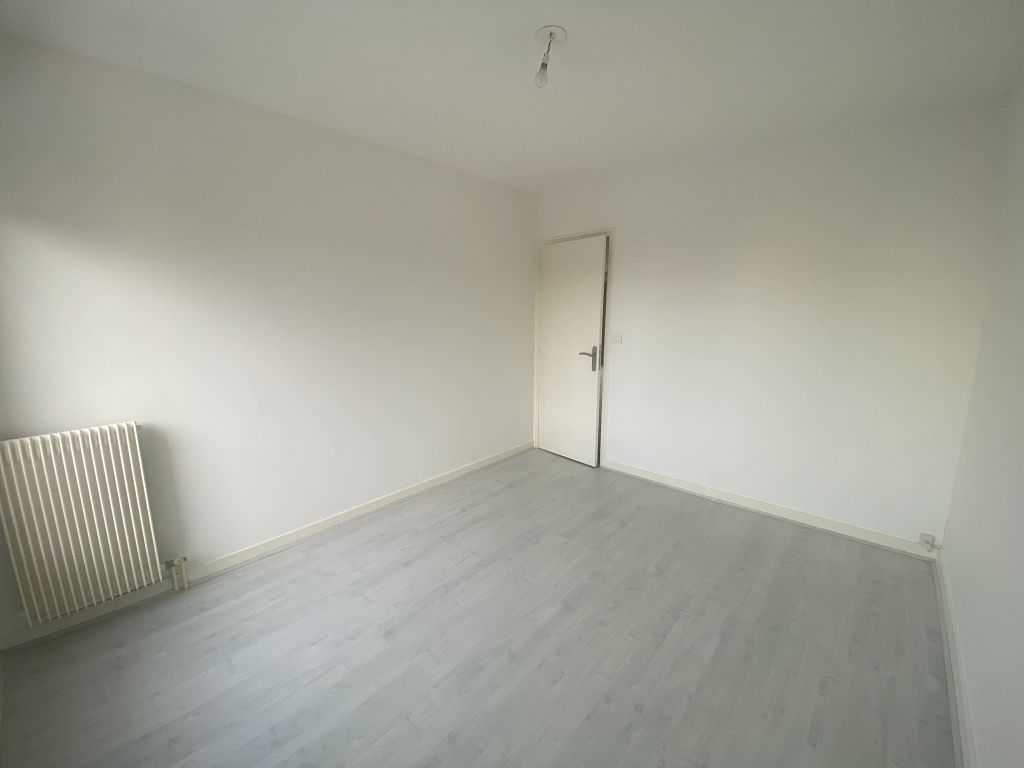 Appartement F3 SAINT GENEST LERPT (42530) ROCHETTE IMMOBILIER