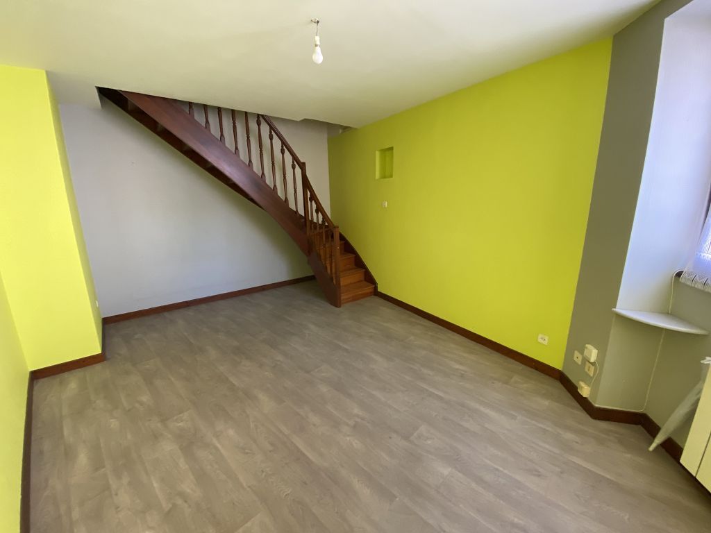 Maison de village ST BARTHELEMY LESTRA (42110) ROCHETTE IMMOBILIER