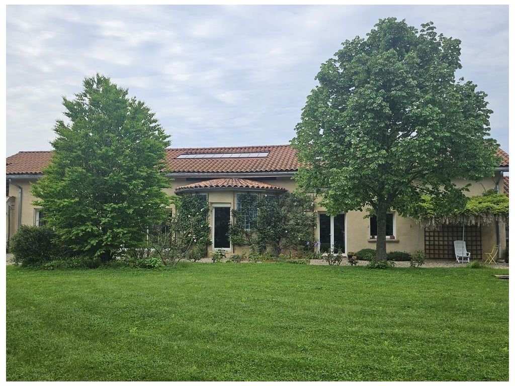 Corps de ferme MONTROND LES BAINS (42210) ROCHETTE IMMOBILIER