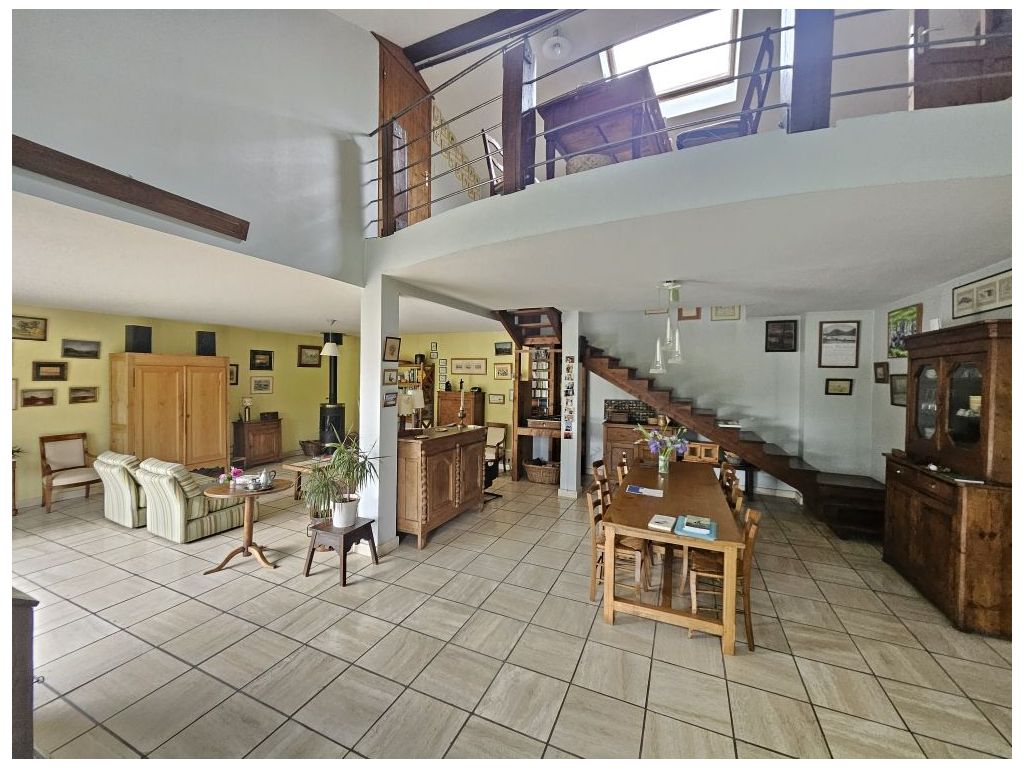 Corps de ferme MONTROND LES BAINS (42210) ROCHETTE IMMOBILIER