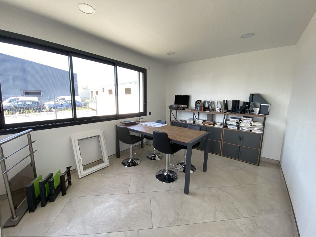 Bail commercial CIVENS (42110) ROCHETTE IMMOBILIER