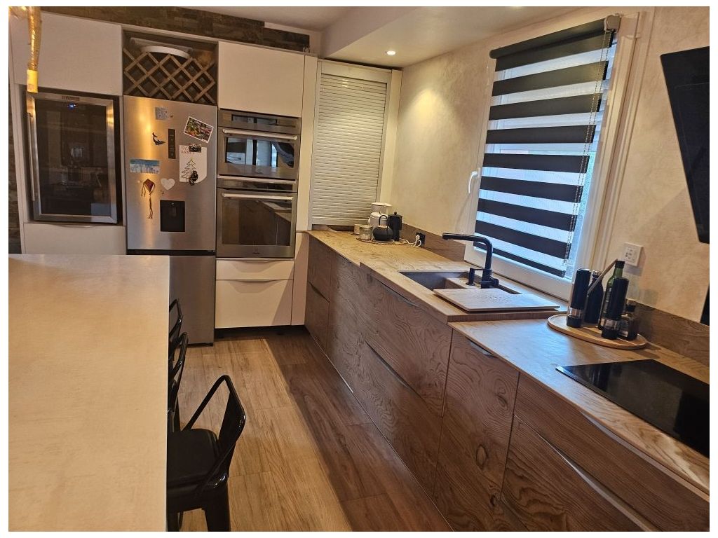 Maison Contemporaine MONTROND LES BAINS (42210) ROCHETTE IMMOBILIER