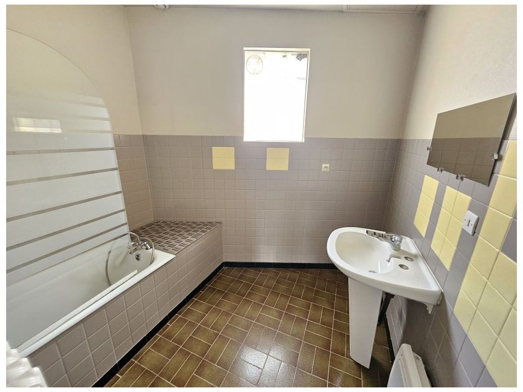 Maison de ville VEAUCHE (42340) ROCHETTE IMMOBILIER