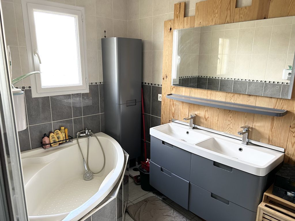 Maison SURY LE COMTAL (42450) ROCHETTE IMMOBILIER
