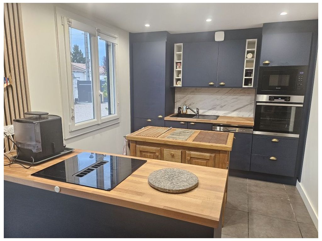 Villa MONTROND LES BAINS (42210) ROCHETTE IMMOBILIER