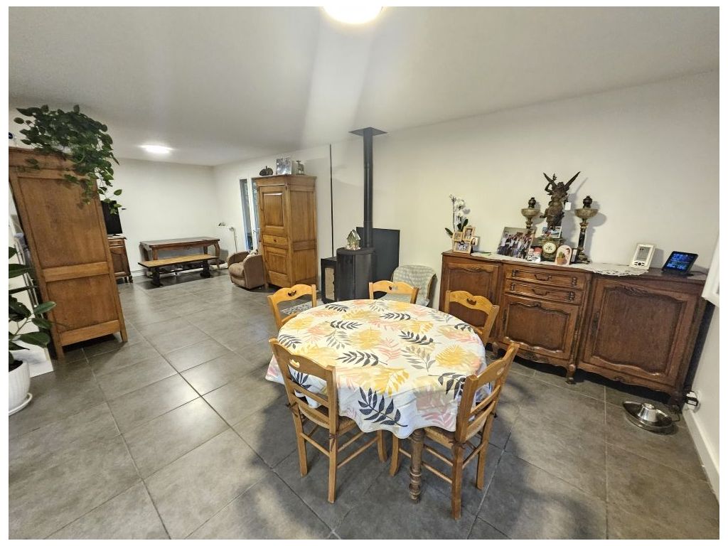 Villa MONTROND LES BAINS (42210) ROCHETTE IMMOBILIER