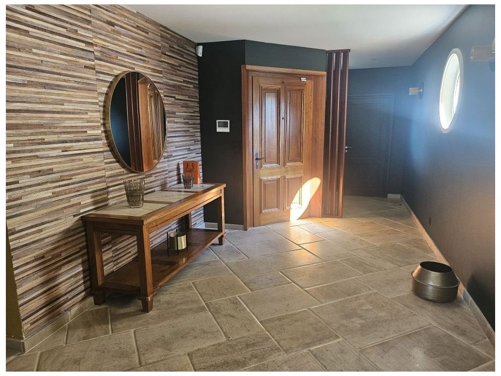 Maison d'architecte MONTROND LES BAINS (42210) ROCHETTE IMMOBILIER