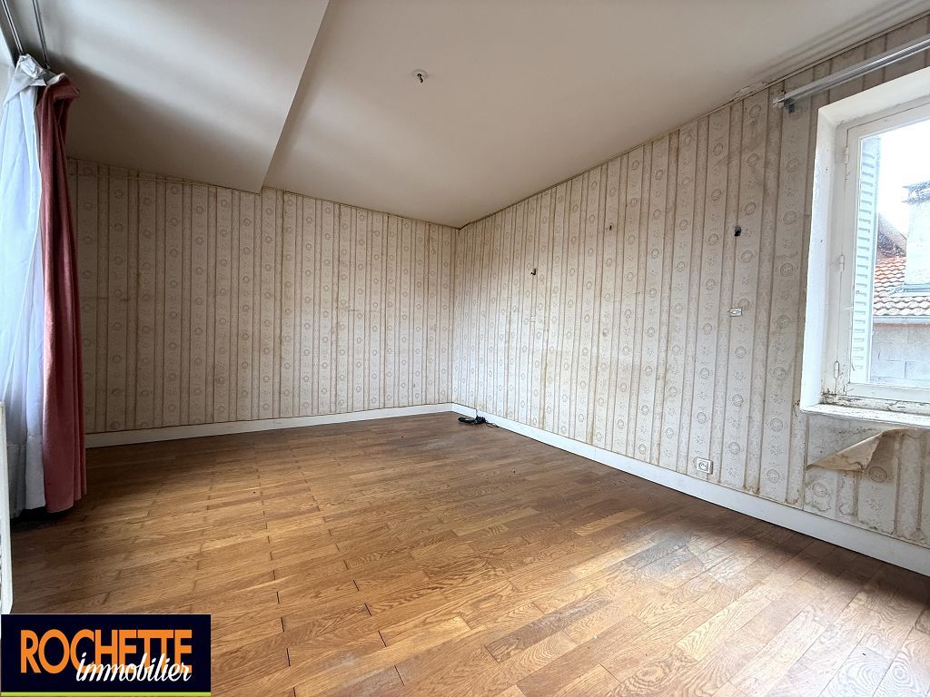Maison de bourg SAINTE COLOMBE SUR GAND (42540) ROCHETTE IMMOBILIER