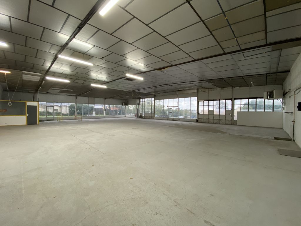 Local commercial SAVIGNEUX (42600) ROCHETTE IMMOBILIER