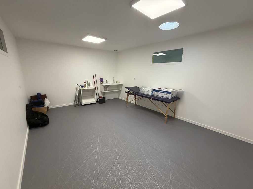 Local professionnel LA FOUILLOUSE (42480) ROCHETTE IMMOBILIER