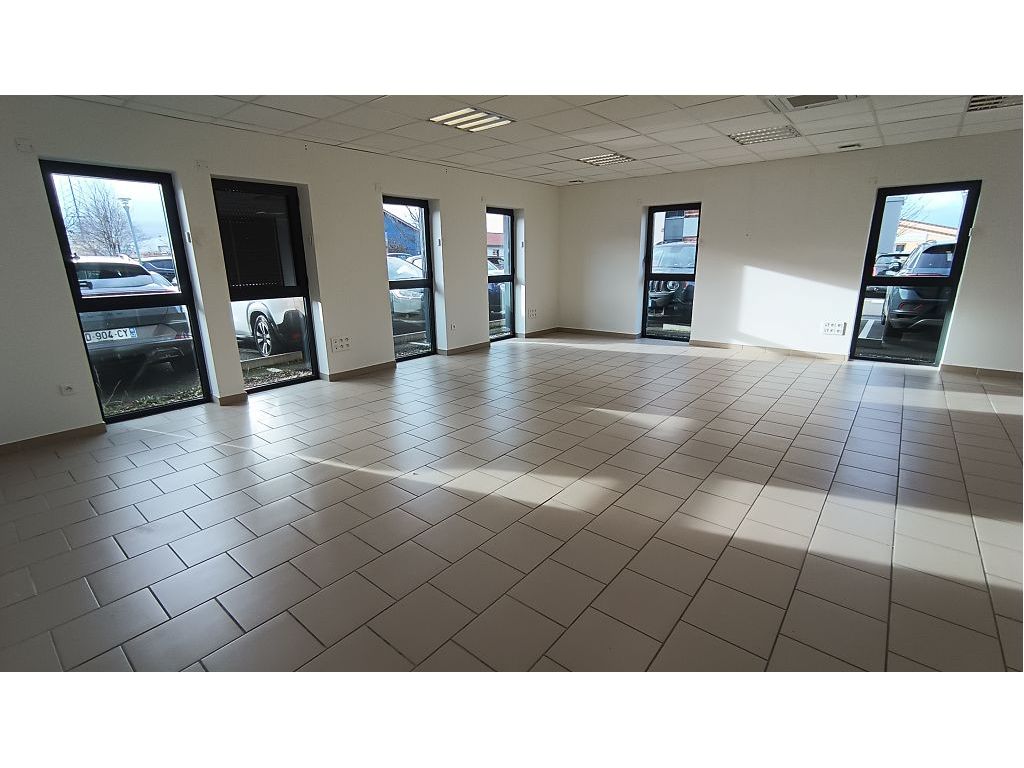 Local commercial SAVIGNEUX (42600) ROCHETTE IMMOBILIER