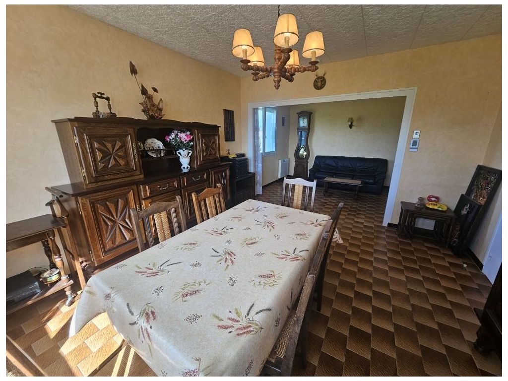 Maison traditionnelle MONTROND LES BAINS (42210) ROCHETTE IMMOBILIER