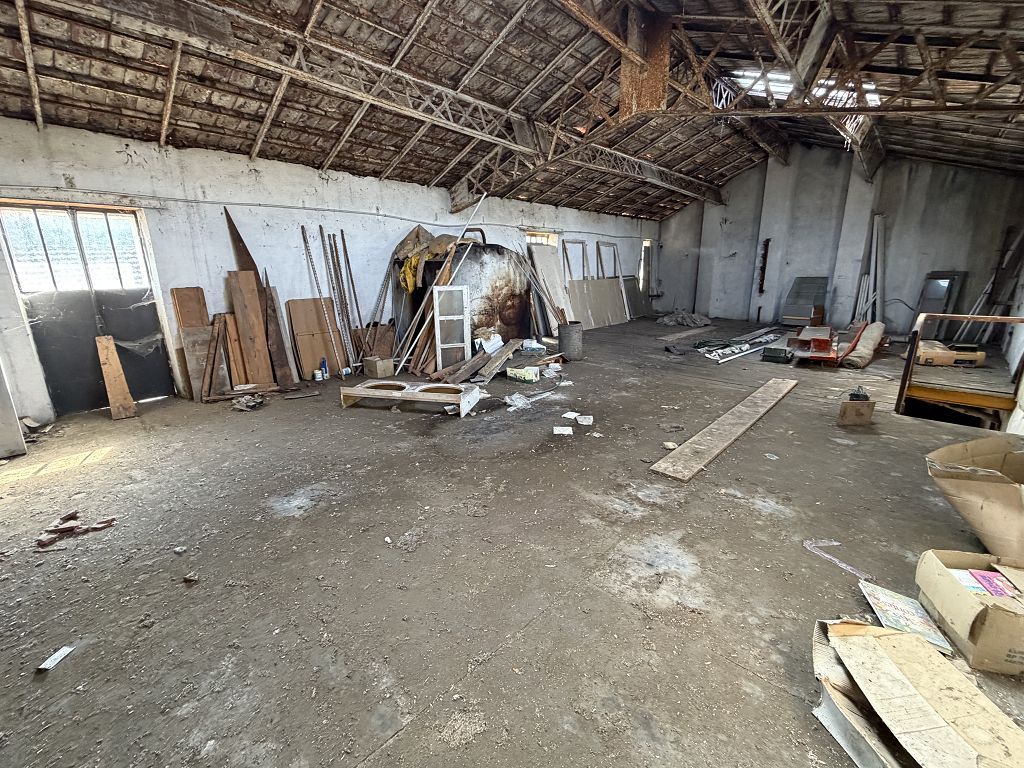 Local professionnel LEIGNEUX (42130) ROCHETTE IMMOBILIER