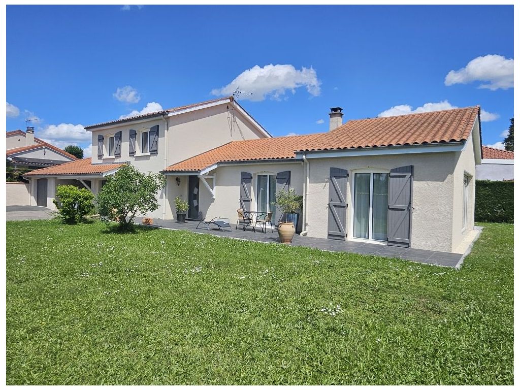 Maison MONTROND LES BAINS (42210) ROCHETTE IMMOBILIER