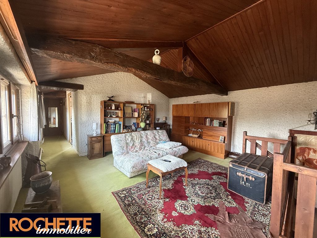 Corps de ferme NERVIEUX (42510) ROCHETTE IMMOBILIER