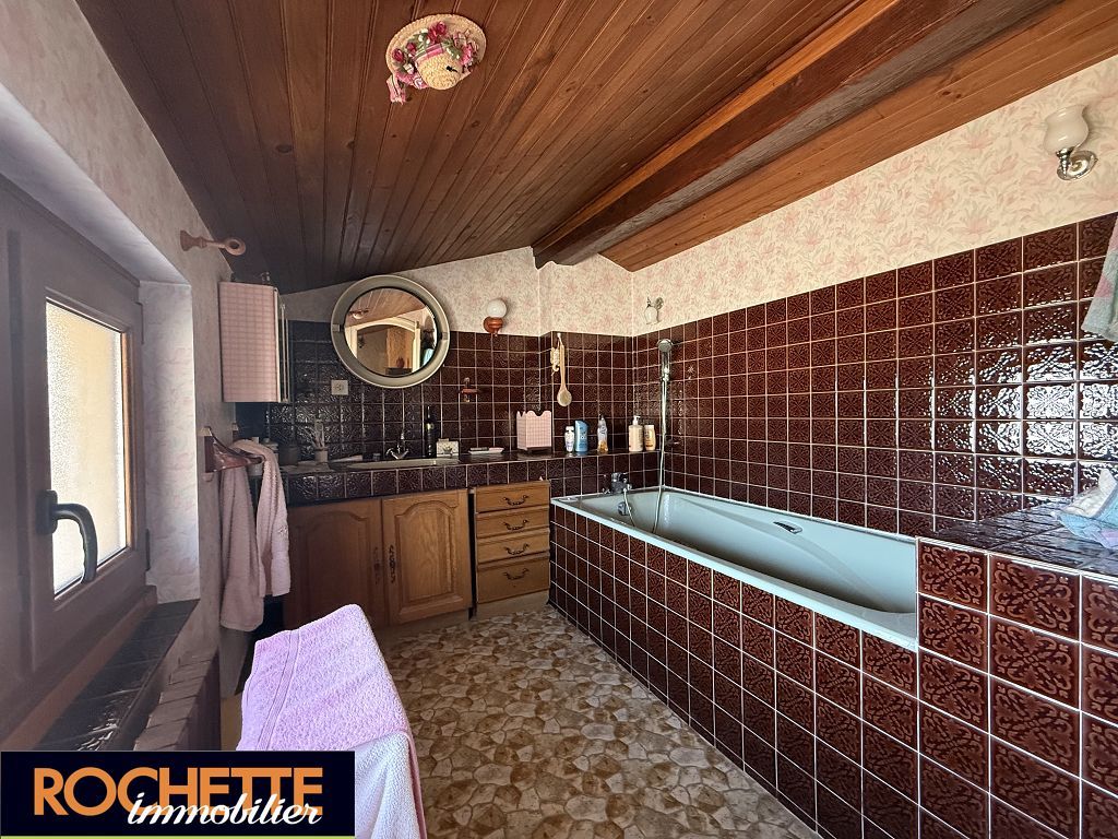 Corps de ferme NERVIEUX (42510) ROCHETTE IMMOBILIER