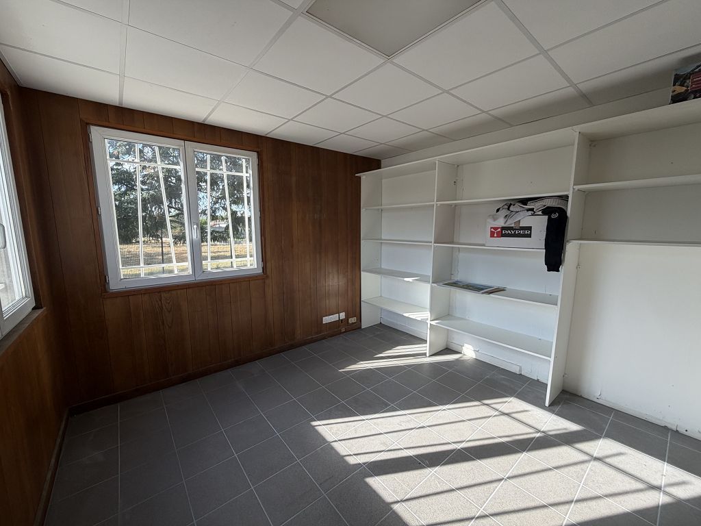 Garage MONTROND LES BAINS (42210) ROCHETTE IMMOBILIER