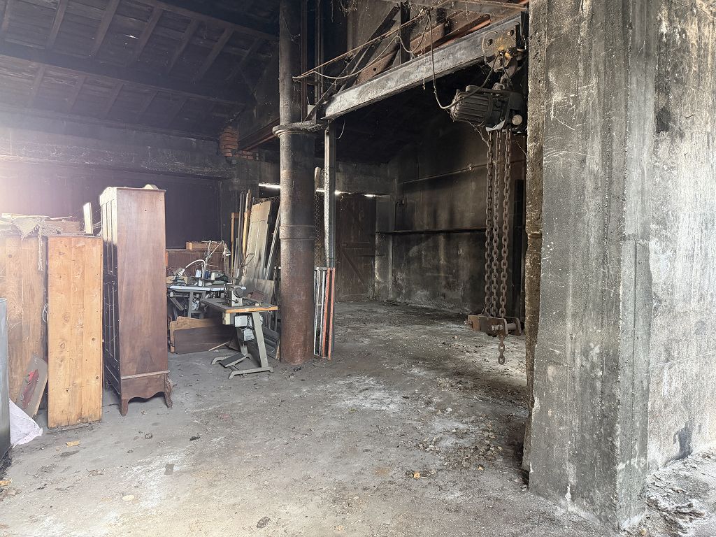 Local commercial LEIGNEUX (42130) ROCHETTE IMMOBILIER