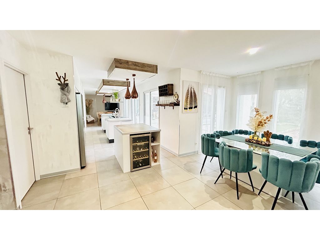 Maison Contemporaine MONTROND LES BAINS (42210) ROCHETTE IMMOBILIER